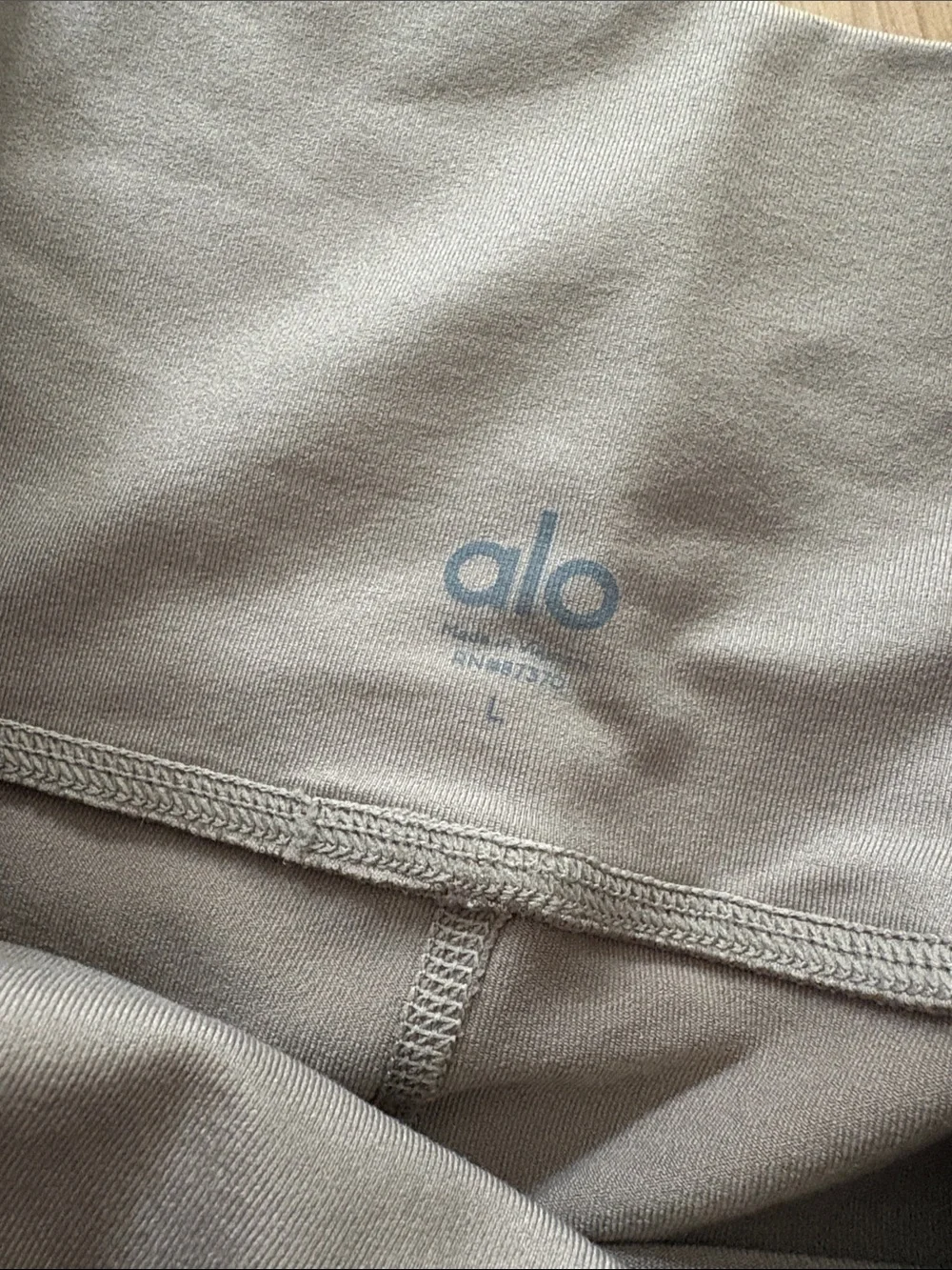 ALO Yoga stretchy kids